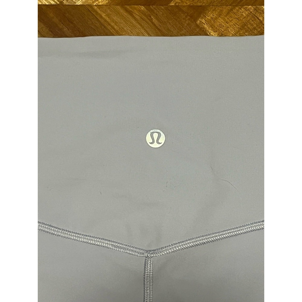 Lululemon Wunder Under High-Rise Women 25" Thick - Luxtreme Lavender Size 6 - Picture 4 of 7